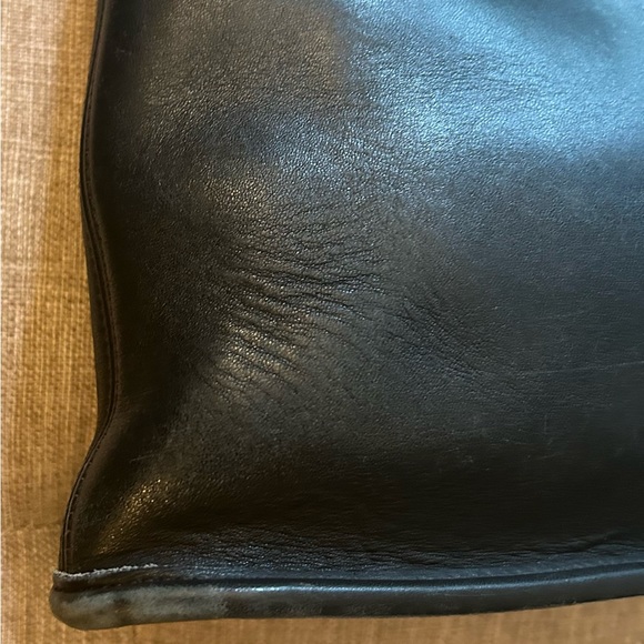 Coach Vintage Black Square Bag 11” x 11” x 3” Good condition - Picture 5 of 16